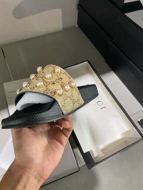 Gucci GG Supreme Pursuits Pearl Studded Slides